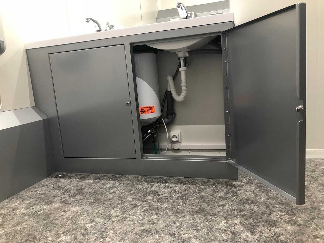 Прицеп ROSEMEIER VE 4 Damen, 1 Herren, 4 Urinale Toilettenanhänger: фото 8