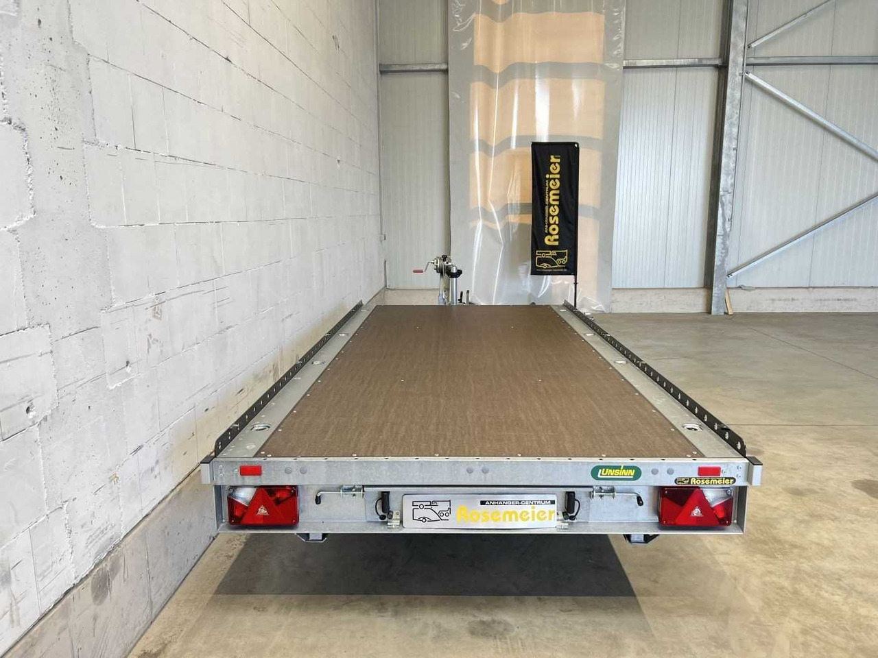 Новый Прицеп для спецтехники UNSINN UF 3617-13 Maschinentransporter: фото 8 Новый Прицеп для спецтехники UNSINN UF 3617-13 Maschinentransporter: фото 8