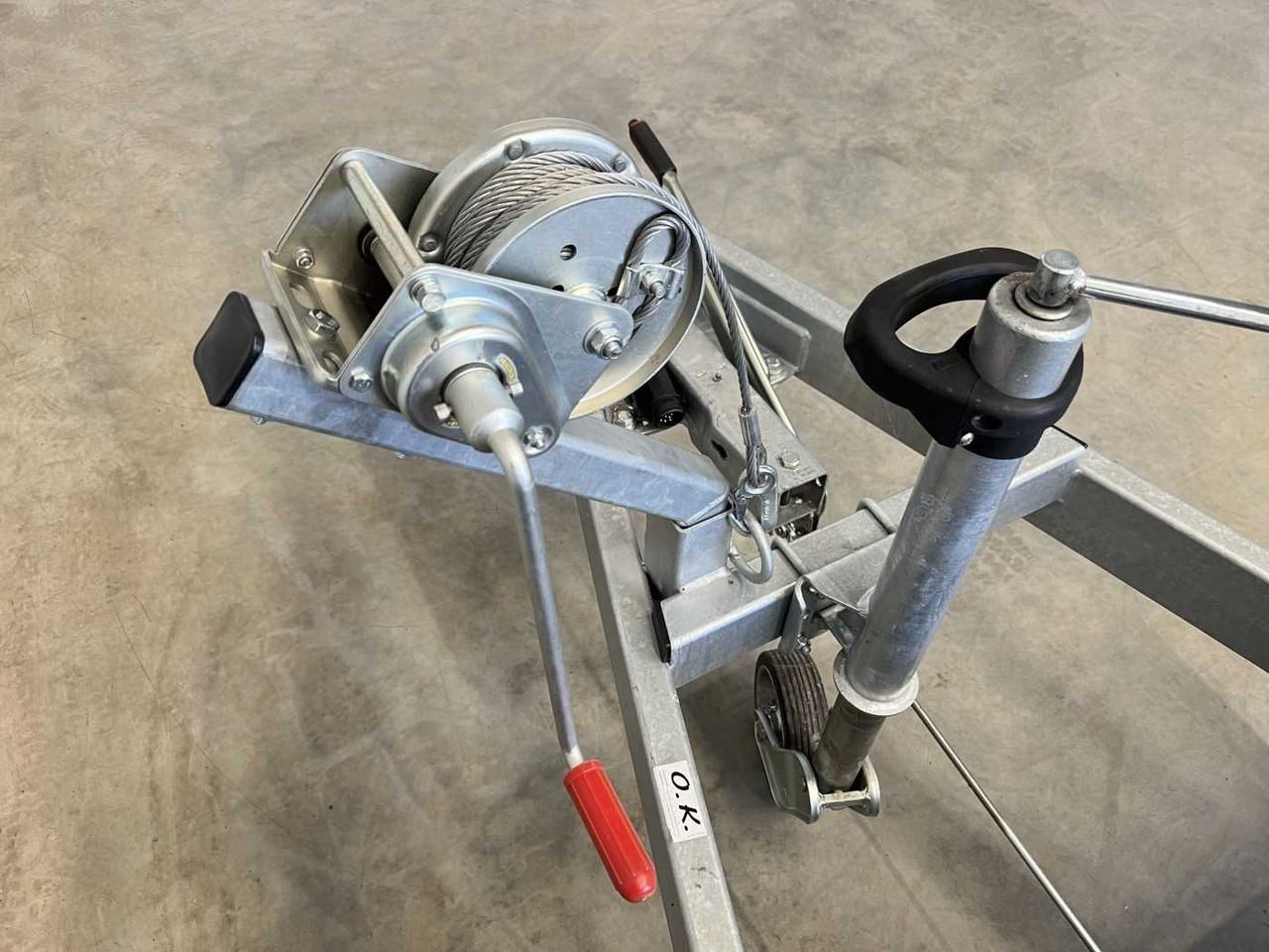 Новый Прицеп для спецтехники UNSINN UF 3617-13 Maschinentransporter: фото 19 Новый Прицеп для спецтехники UNSINN UF 3617-13 Maschinentransporter: фото 19