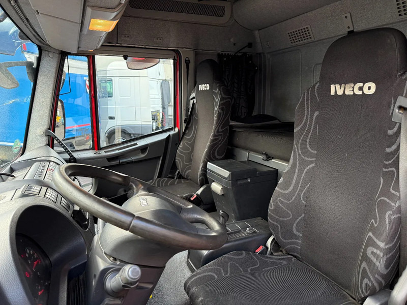 Iveco EuroCargo 120 E25 4X2 BAKWAGEN MET SCHUIFZEILEN EURO6 - Тентованный грузовик: фото 5 Iveco EuroCargo 120 E25 4X2 BAKWAGEN MET SCHUIFZEILEN EURO6 - Тентованный грузовик: фото 5