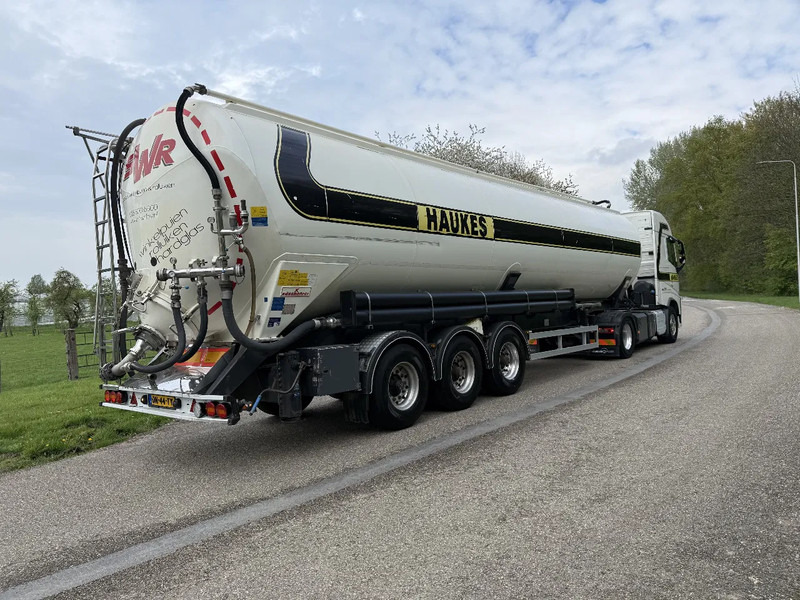 Kässbohrer SSK-60 Kipp-Silo 60.000liter TOP ZUSTAND HOLLAND TRAILER!!!!!!!!! - Полуприцеп-цистерна: фото 2 Kässbohrer SSK-60 Kipp-Silo 60.000liter TOP ZUSTAND HOLLAND TRAILER!!!!!!!!! - Полуприцеп-цистерна: фото 2