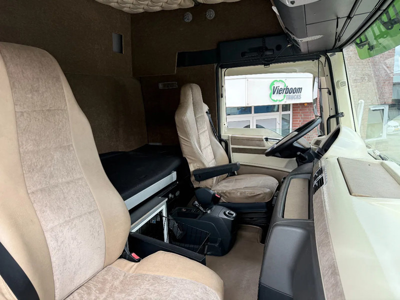 MAN TGX 26.440 TGX 26.440 6X2 Fridge Truck Euro5 TRS Cooling /Special Interior / Holland Truck !!!!!!!!! - Рефрижератор: фото 4 MAN TGX 26.440 TGX 26.440 6X2 Fridge Truck Euro5 TRS Cooling /Special Interior / Holland Truck !!!!!!!!! - Рефрижератор: фото 4