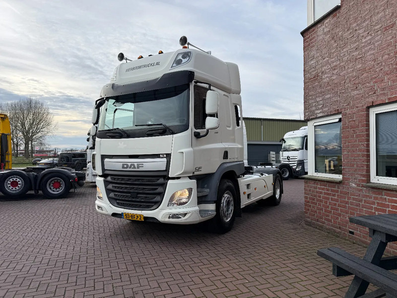 DAF CF 440 CF440 4X2 SPACECAB / Full spoilers / Alcoa / Hydraulics / Holland Truck !!!!!!! - Тягач: фото 2 DAF CF 440 CF440 4X2 SPACECAB / Full spoilers / Alcoa / Hydraulics / Holland Truck !!!!!!! - Тягач: фото 2