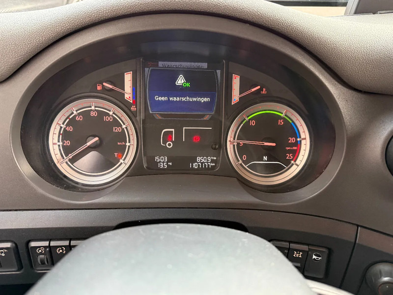 DAF CF 440 CF440 4X2 SPACECAB / Full spoilers / Alcoa / Hydraulics / Holland Truck !!!!!!! - Тягач: фото 4 DAF CF 440 CF440 4X2 SPACECAB / Full spoilers / Alcoa / Hydraulics / Holland Truck !!!!!!! - Тягач: фото 4