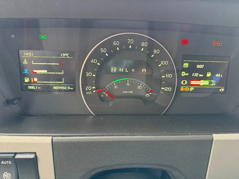Volvo FM FM370 4X2 Globetrotter / Welgro compressor / Dynimac steering / Holland Truck - Тягач: фото 4 Volvo FM FM370 4X2 Globetrotter / Welgro compressor / Dynimac steering / Holland Truck - Тягач: фото 4