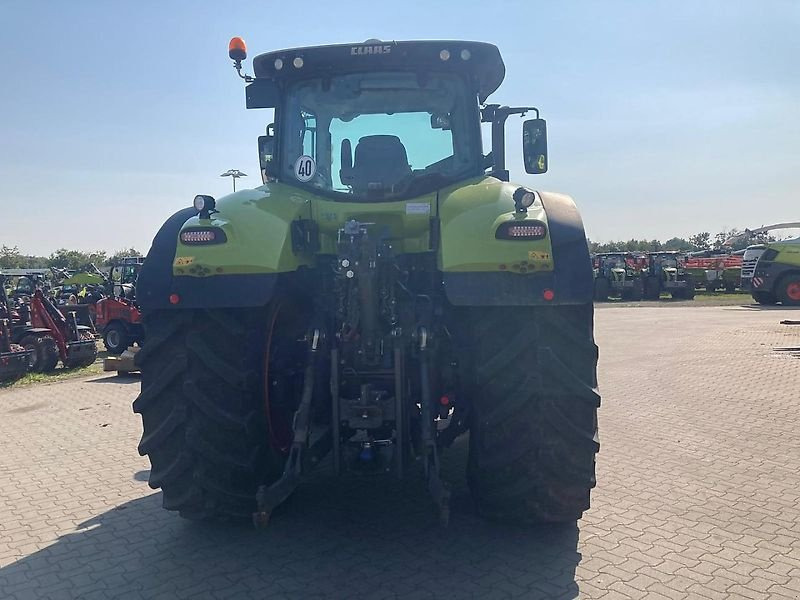 CLAAS Axion 930 - Трактор: фото 2 CLAAS Axion 930 - Трактор: фото 2