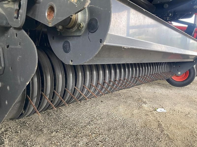 CLAAS Variant 485 RC PRO - Пресс-подборщик рулонный: фото 3 CLAAS Variant 485 RC PRO - Пресс-подборщик рулонный: фото 3