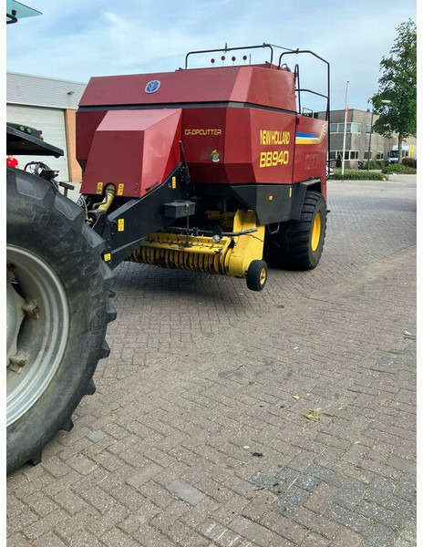 New Holland BB940 - Сельскохозяйственная техника: фото 1 New Holland BB940 - Сельскохозяйственная техника: фото 1