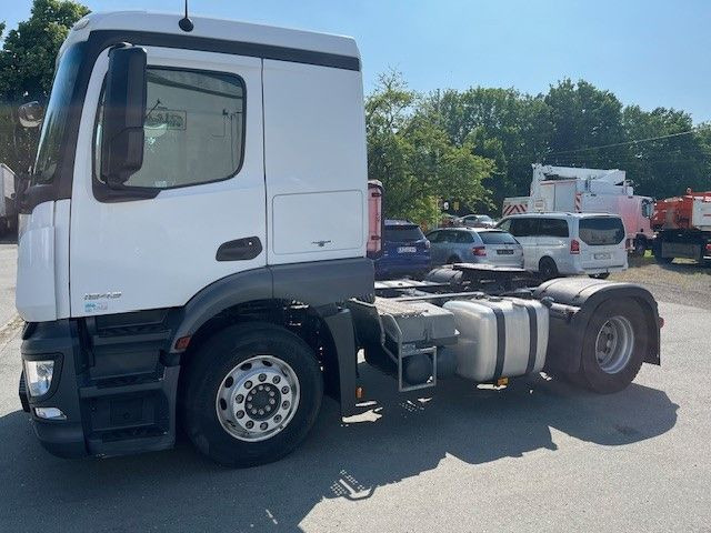 Mercedes-Benz Actros MB 1843 Kipphyd. vorbereitung und ADR - Тягач: фото 4 Mercedes-Benz Actros MB 1843 Kipphyd. vorbereitung und ADR - Тягач: фото 4