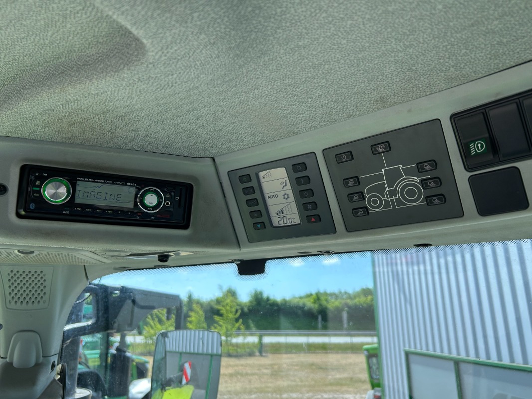 CLAAS Axion 810 CIS - Трактор: фото 5 CLAAS Axion 810 CIS - Трактор: фото 5