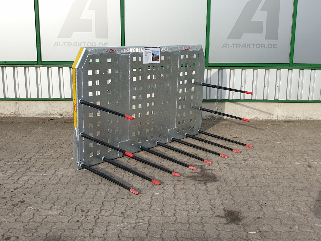 Fliegl SILIERGABEL PROFI-PLUS - Фронтальный погрузчик для трактора: фото 3 Fliegl SILIERGABEL PROFI-PLUS - Фронтальный погрузчик для трактора: фото 3