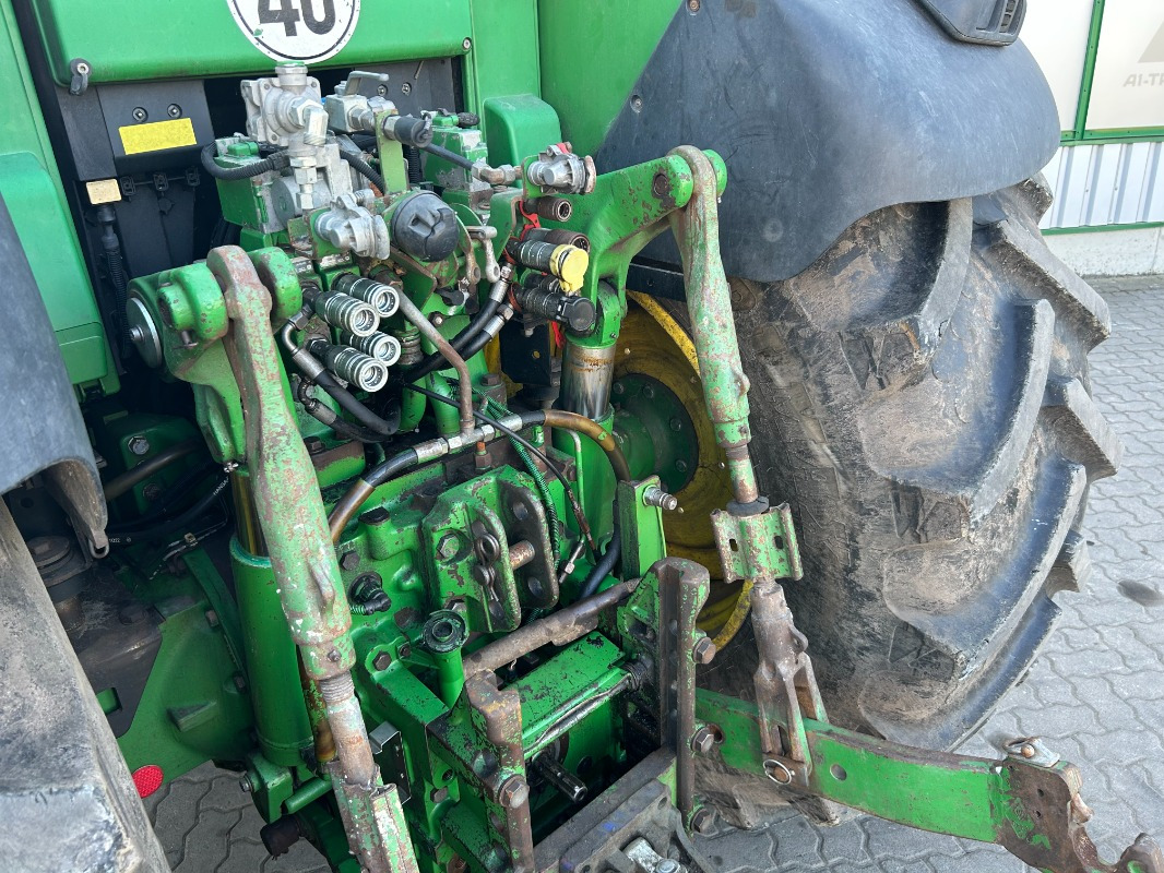 Трактор John Deere 7430 PREMIUM: фото 8