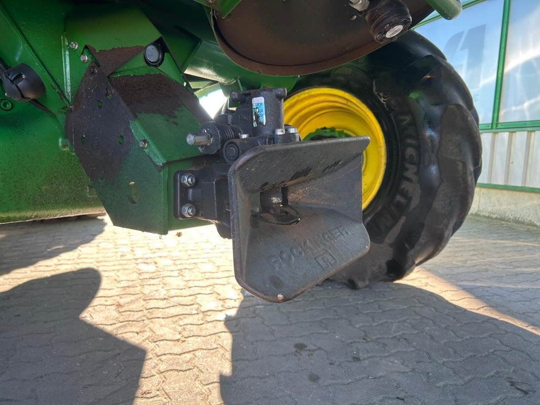 Зерноуборочный комбайн John Deere T660: фото 22