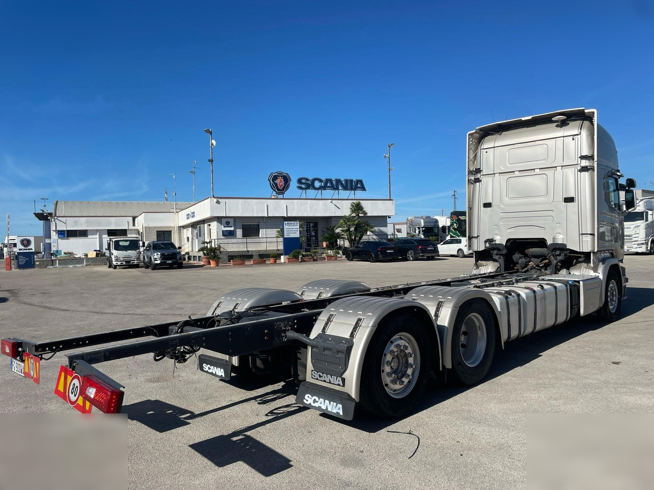 SCANIA R580 - Грузовик-шасси: фото 4 SCANIA R580 - Грузовик-шасси: фото 4