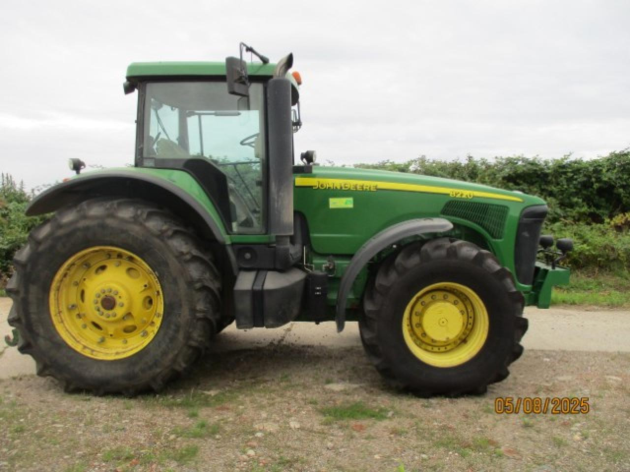 John Deere 8220 Power Schift 7290 Std. - Трактор: фото 2 John Deere 8220 Power Schift 7290 Std. - Трактор: фото 2