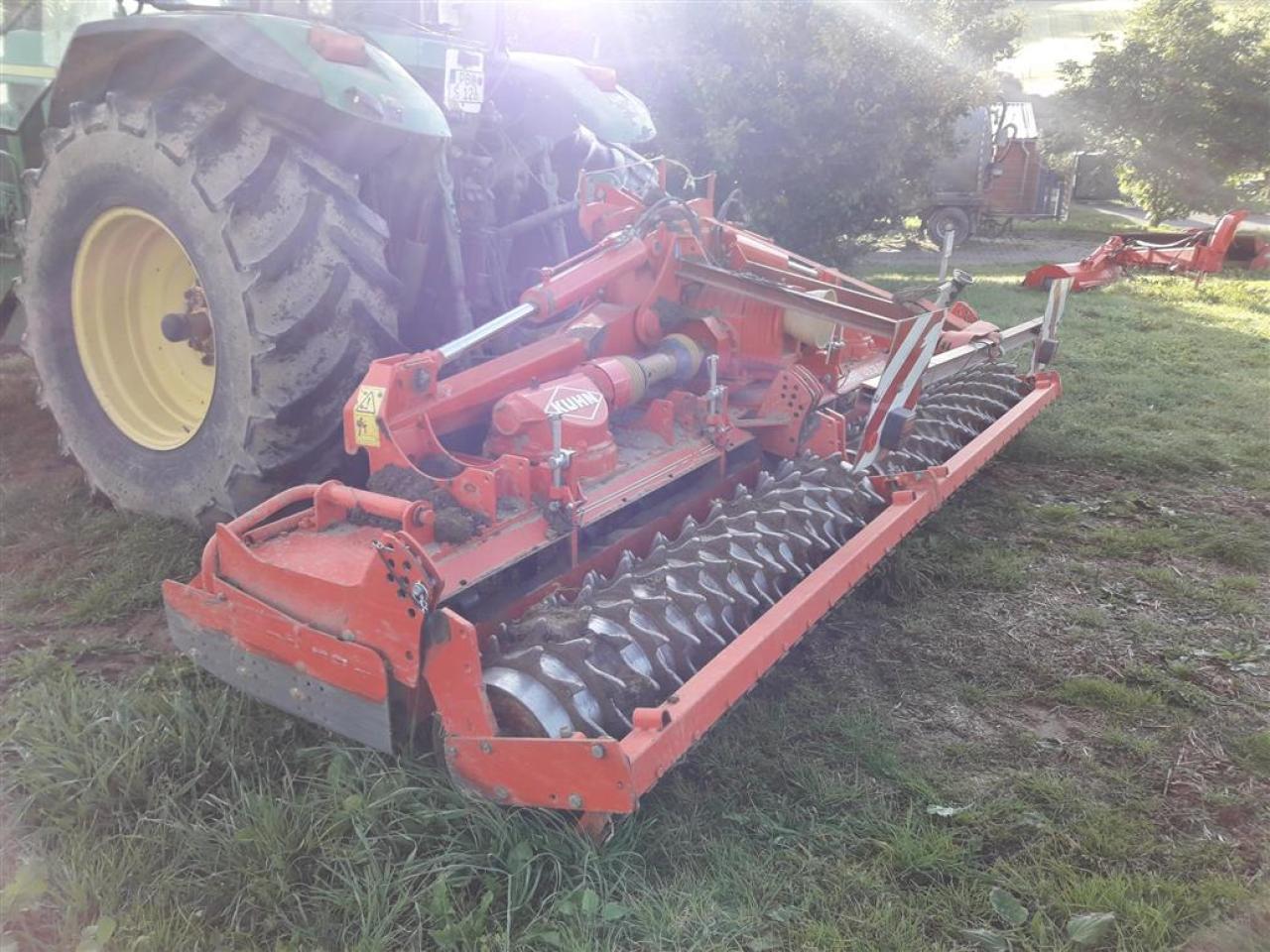 Kuhn HRB453DR - Активная борона: фото 3 Kuhn HRB453DR - Активная борона: фото 3