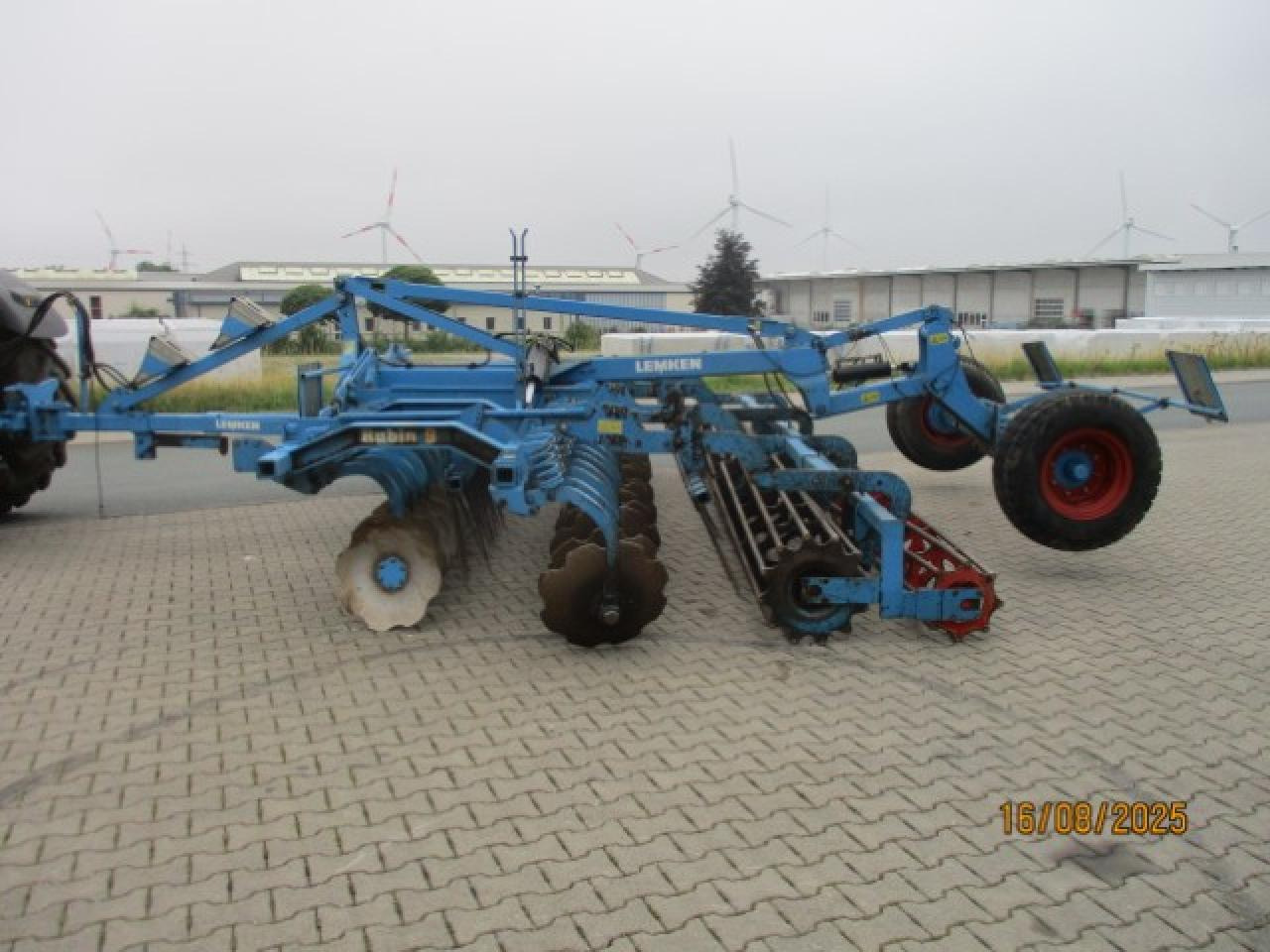 Lemken Rubin 9 500 KUEA - Дисковая борона: фото 4 Lemken Rubin 9 500 KUEA - Дисковая борона: фото 4