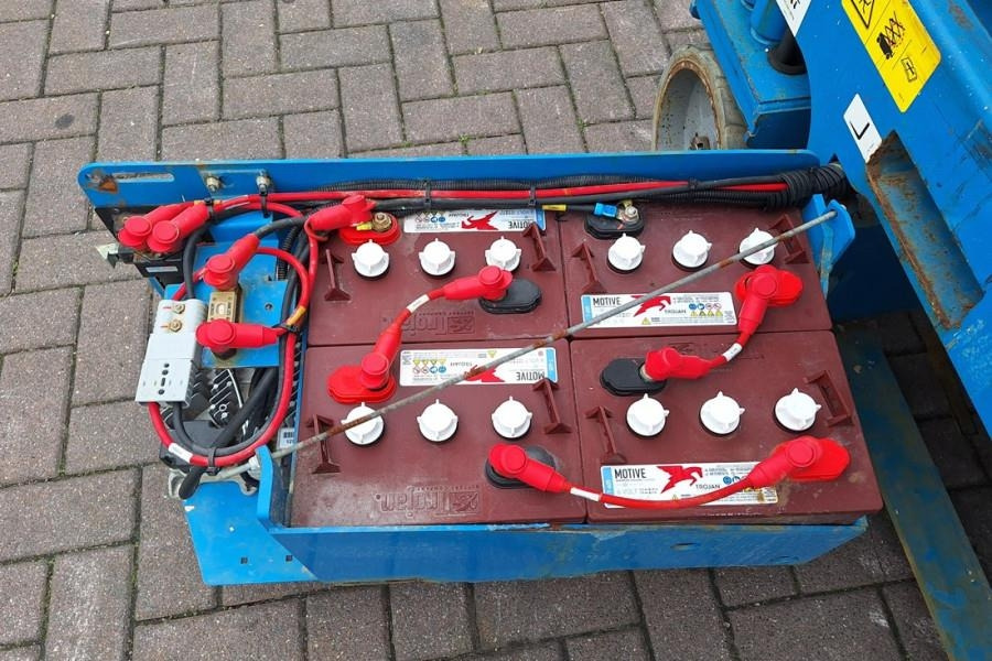 Genie GS1932 E-Drive Several In Stock, 8m Working Height - Ножничный подъемник: фото 4 Genie GS1932 E-Drive Several In Stock, 8m Working Height - Ножничный подъемник: фото 4