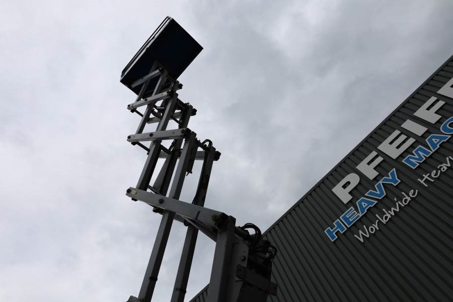 Ножничный подъемник Genie GS3246 Electric, Working Height 11.75 m, 318kg Cap: фото 10