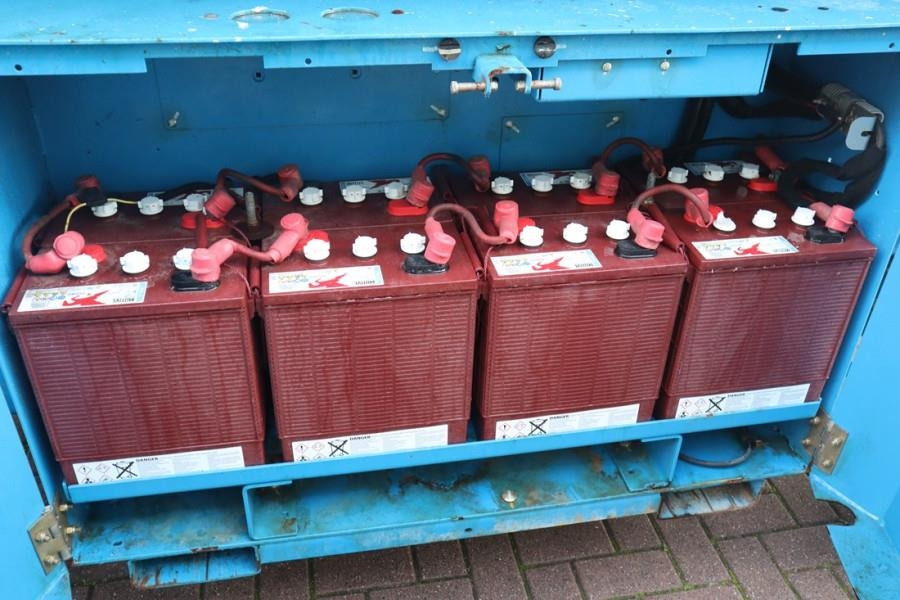 Genie GS4069DC Electric, 14m Working Height, 363kg Capac - Ножничный подъемник: фото 3 Genie GS4069DC Electric, 14m Working Height, 363kg Capac - Ножничный подъемник: фото 3