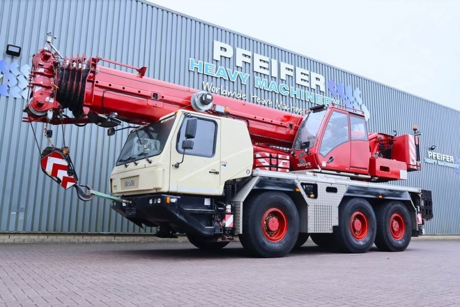 Grove GMK3060 Diesel, 6x6x6 Drive, 60t Capacity, 43m Mai - Вседорожный кран: фото 1 Grove GMK3060 Diesel, 6x6x6 Drive, 60t Capacity, 43m Mai - Вседорожный кран: фото 1