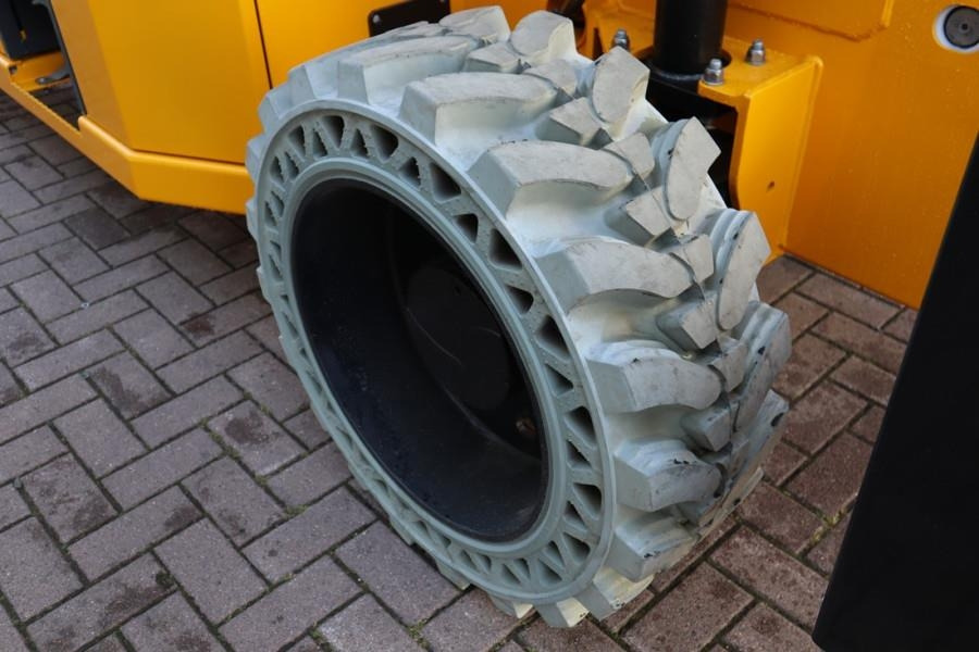 Haulotte HS18EPRO Full Electric 4x4 Drive, Versatile Use: O - Ножничный подъемник: фото 5 Haulotte HS18EPRO Full Electric 4x4 Drive, Versatile Use: O - Ножничный подъемник: фото 5