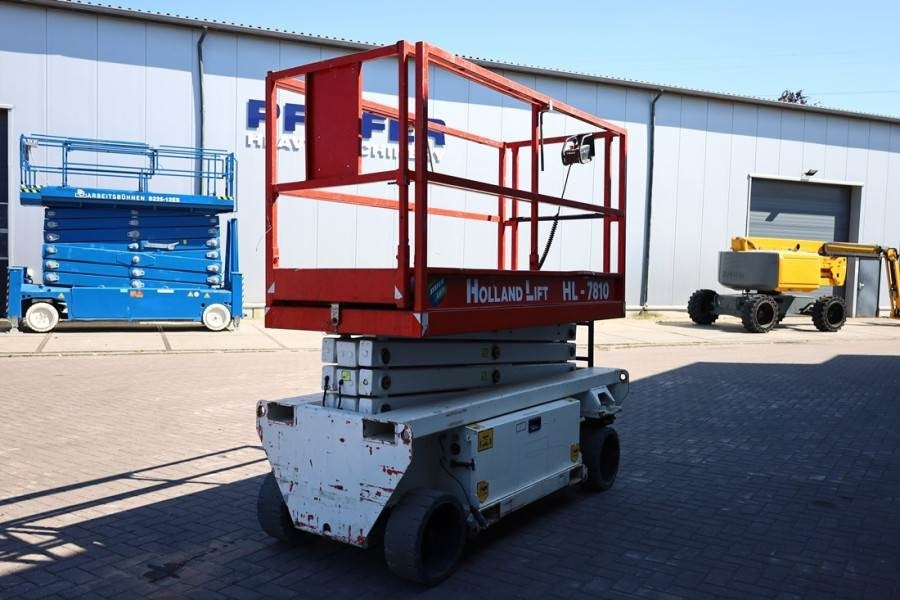 Holland Lift Ecostar HL-7810 Electric, 10m Working Height, 450k - Ножничный подъемник: фото 2 Holland Lift Ecostar HL-7810 Electric, 10m Working Height, 450k - Ножничный подъемник: фото 2