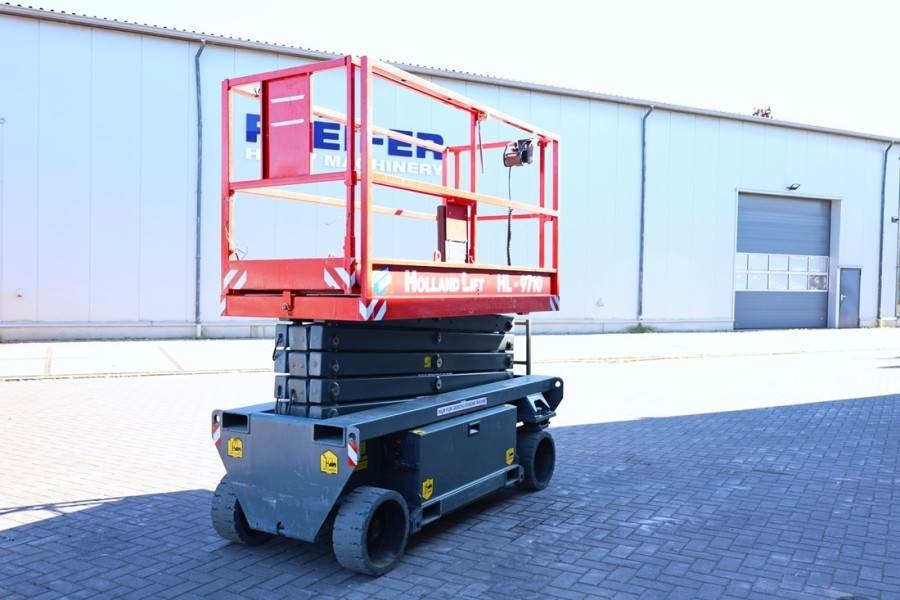 Holland Lift Ecostar HL-9710 Electric, 12m Working Height, 325k  - Ножничный подъемник: фото 2 Holland Lift Ecostar HL-9710 Electric, 12m Working Height, 325k  - Ножничный подъемник: фото 2