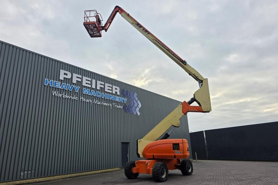 JLG 800AJ Diesel, 4x4x4 Drive, 26.5m Working Height, 1 - Коленчатый подъемник: фото 2 JLG 800AJ Diesel, 4x4x4 Drive, 26.5m Working Height, 1 - Коленчатый подъемник: фото 2