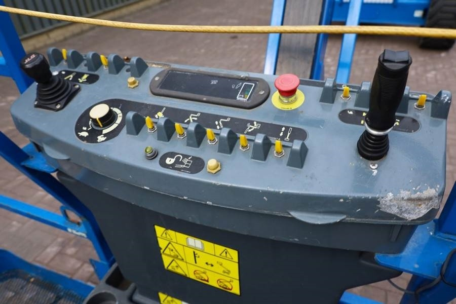 JLG H800AJ Hybrid Hybrid, 4x4 Drive, 26.4m Working Hei  - Коленчатый подъемник: фото 4 JLG H800AJ Hybrid Hybrid, 4x4 Drive, 26.4m Working Hei  - Коленчатый подъемник: фото 4