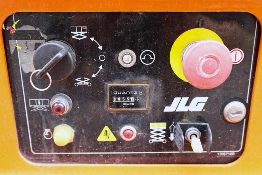 JLG M4069 Hybrid, 14.2m Working Height, 360kg Capacity - Ножничный подъемник: фото 5 JLG M4069 Hybrid, 14.2m Working Height, 360kg Capacity - Ножничный подъемник: фото 5