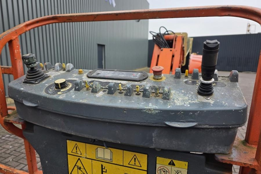 JLG M600JP Hybrid, 4x4 Drive, 20.2m Working Height, 14 - Коленчатый подъемник: фото 4 JLG M600JP Hybrid, 4x4 Drive, 20.2m Working Height, 14 - Коленчатый подъемник: фото 4