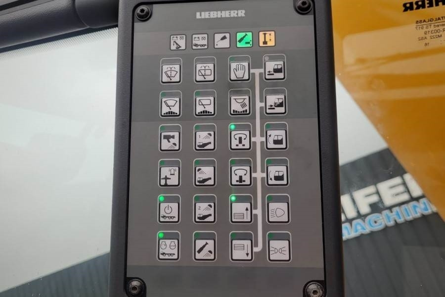 Вседорожный кран Liebherr LTM1070-4.2 Dutch Vehicle Registration, Valid Insp: фото 20 Вседорожный кран Liebherr LTM1070-4.2 Dutch Vehicle Registration, Valid Insp: фото 20