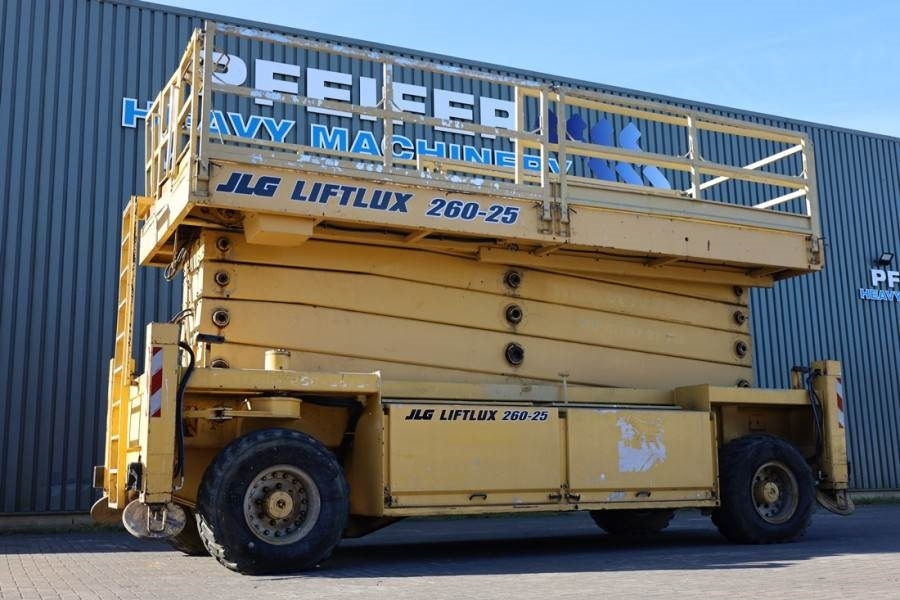 Liftlux SL260-25D4WD Diesel, 4x4 Drive, 9.80m Hydraulic De - Ножничный подъемник: фото 1 Liftlux SL260-25D4WD Diesel, 4x4 Drive, 9.80m Hydraulic De - Ножничный подъемник: фото 1