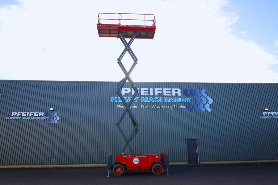 Magni DS1218RT Valid inspection, Diesel, 4x4 Drive, 12m - Ножничный подъемник: фото 3 Magni DS1218RT Valid inspection, Diesel, 4x4 Drive, 12m - Ножничный подъемник: фото 3