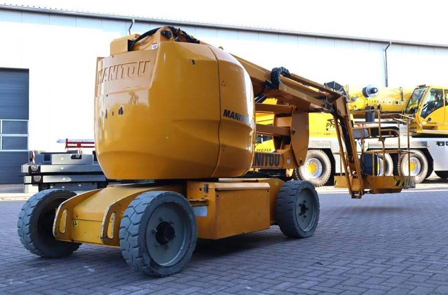 Manitou 150AETJ Compact Electric, 15m Working Height, 6.5m - Коленчатый подъемник: фото 2 Manitou 150AETJ Compact Electric, 15m Working Height, 6.5m - Коленчатый подъемник: фото 2