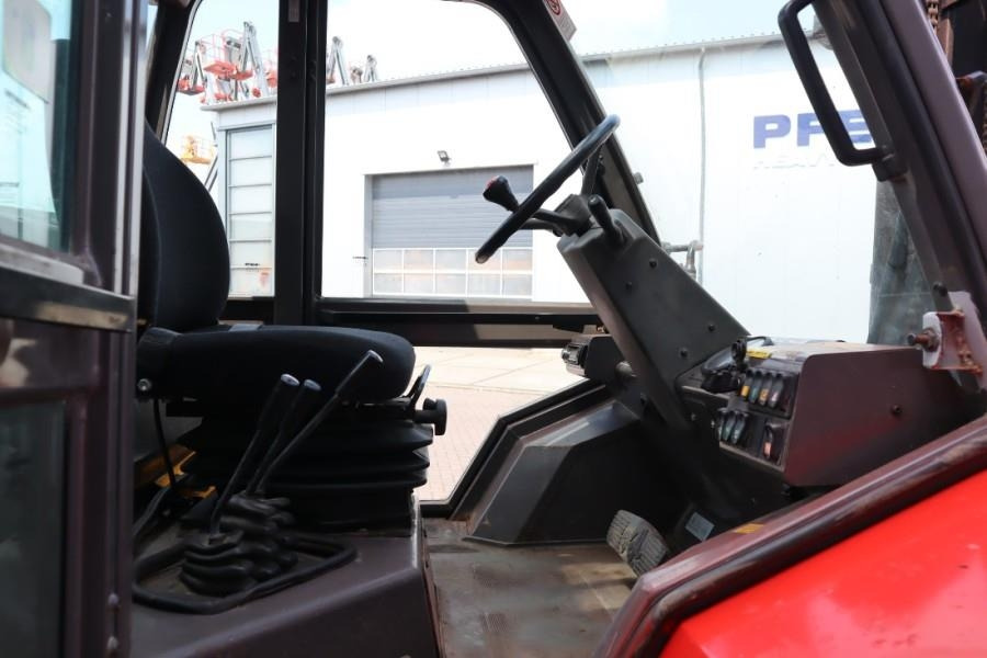 Manitou M30-4 Diesel, 4x4 Drive, 3t Capacity, Triplex Mast - Внедорожный погрузчик: фото 3 Manitou M30-4 Diesel, 4x4 Drive, 3t Capacity, Triplex Mast - Внедорожный погрузчик: фото 3