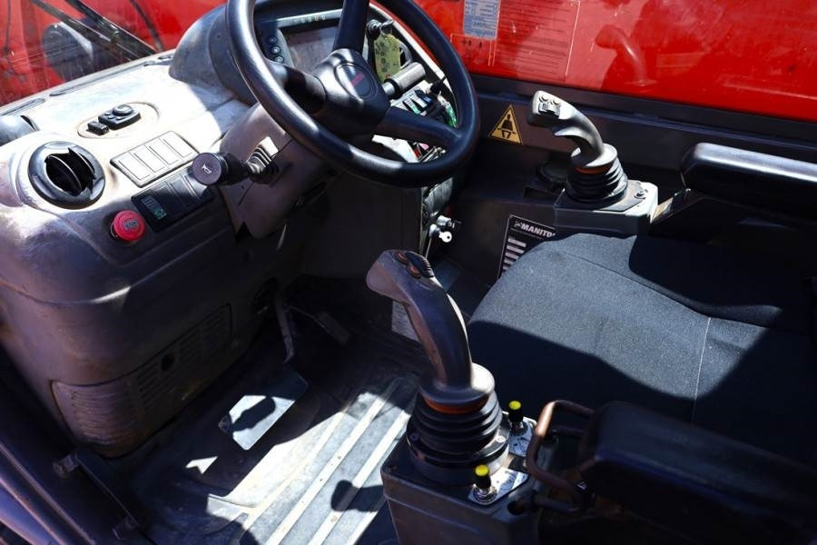 Manitou MRT3050 PRIVILEGE Diesel, 4x4 Drive And 4-Wheel St - Телескопический погрузчик: фото 4 Manitou MRT3050 PRIVILEGE Diesel, 4x4 Drive And 4-Wheel St - Телескопический погрузчик: фото 4