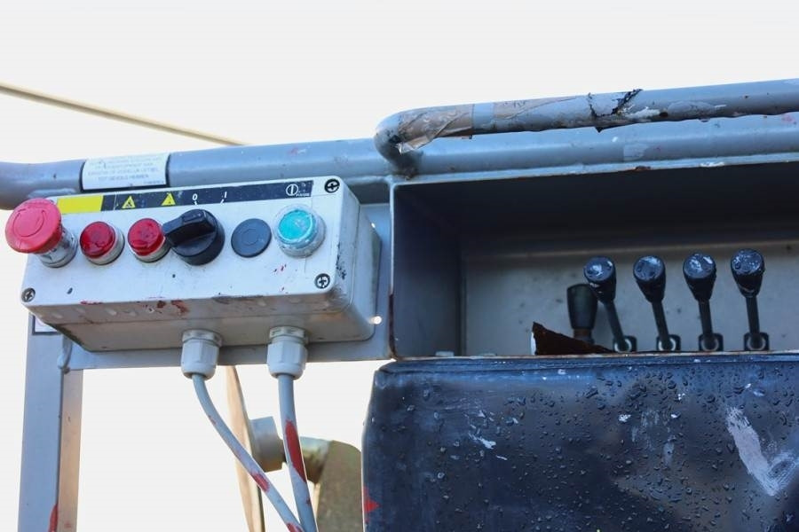 Niftylift 120TE Electric, 12.2m Working Height, 6.1m Reach, - Прицепной подъемник: фото 4 Niftylift 120TE Electric, 12.2m Working Height, 6.1m Reach, - Прицепной подъемник: фото 4