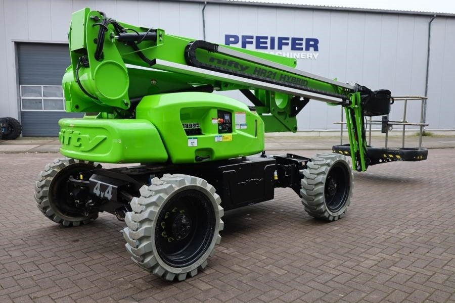 Niftylift HR21 HYBRIDE 4x4 MK2 Hybride, 4x4 Drive, 21m Worki - Коленчатый подъемник: фото 2 Niftylift HR21 HYBRIDE 4x4 MK2 Hybride, 4x4 Drive, 21m Worki - Коленчатый подъемник: фото 2