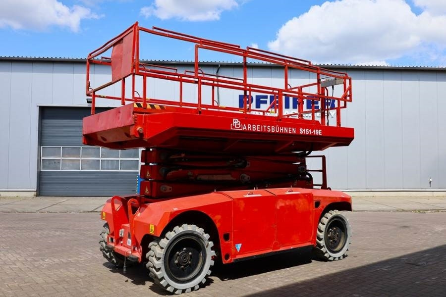 PB LIFT S151-19E 4x4 Electric, 4x4 Drive, 15m Working - Ножничный подъемник: фото 3 PB LIFT S151-19E 4x4 Electric, 4x4 Drive, 15m Working - Ножничный подъемник: фото 3