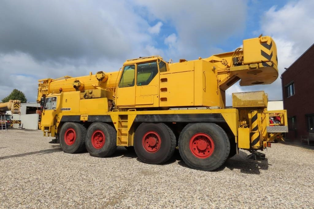 Liebherr LTM 1070-1 - Вседорожный кран: фото 4 Liebherr LTM 1070-1 - Вседорожный кран: фото 4