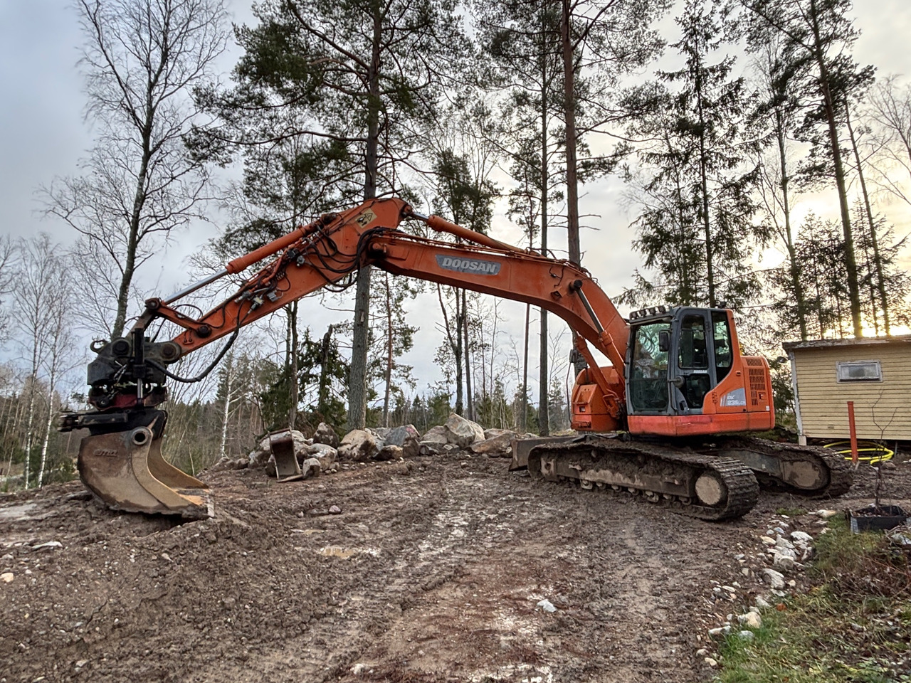 Doosan DX 235LCR - Экскаватор: фото 1 Doosan DX 235LCR - Экскаватор: фото 1