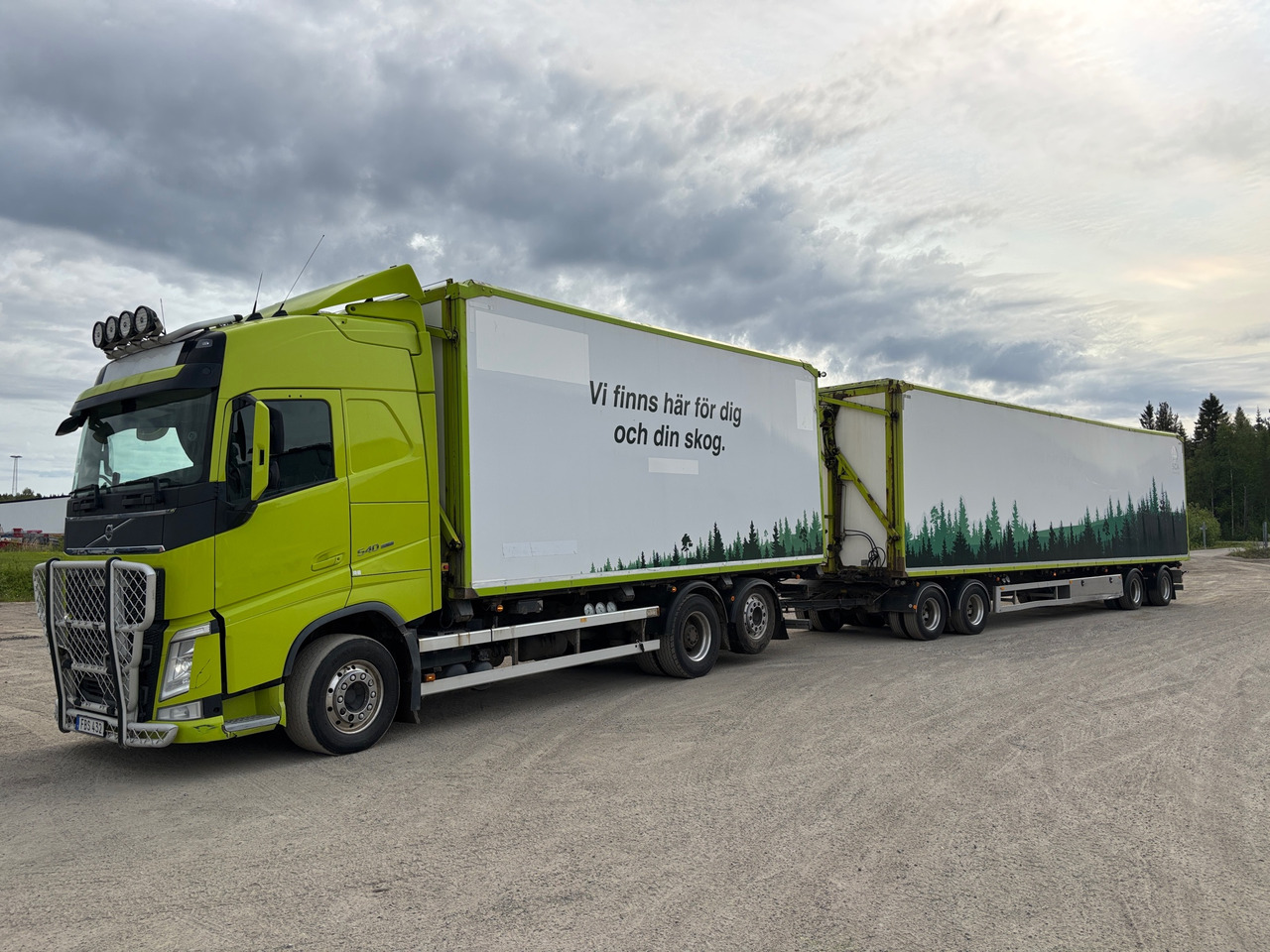 Volvo FM 13 - Грузовик: фото 1 Volvo FM 13 - Грузовик: фото 1