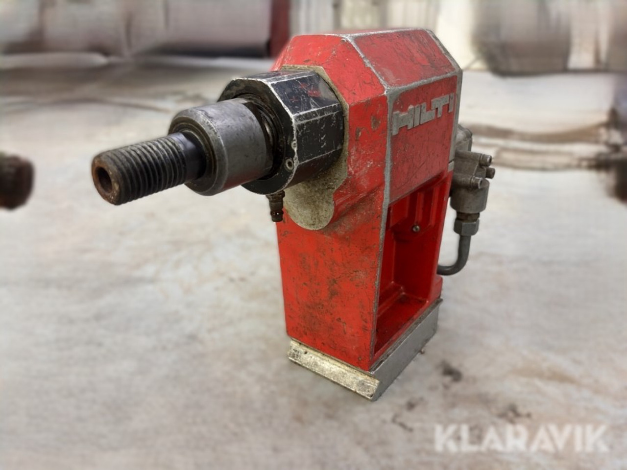 Hilti DD750 - Буровая машина: фото 1 Hilti DD750 - Буровая машина: фото 1
