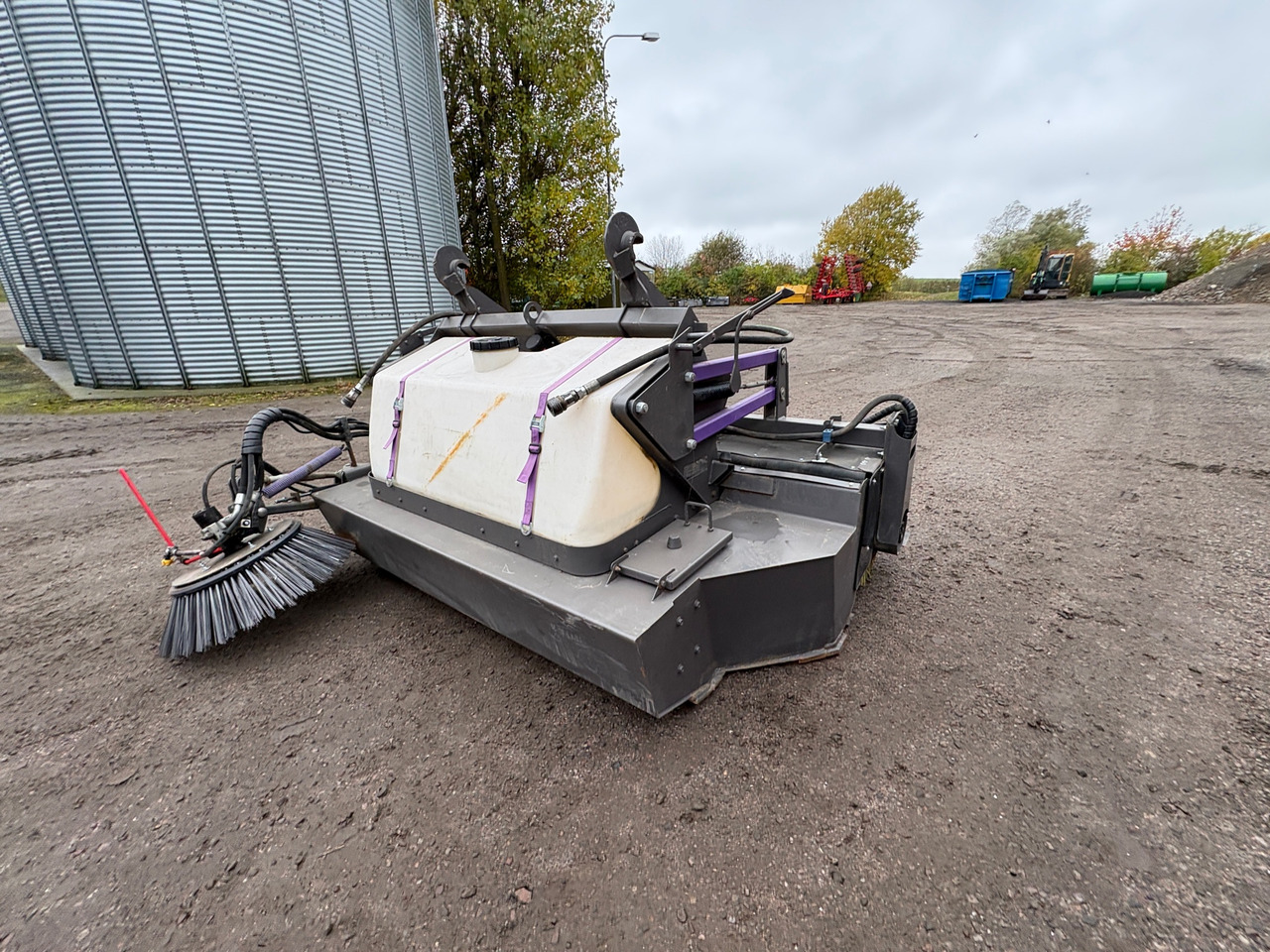 Holms 300-2.5 /4000 - Щетка: фото 1 Holms 300-2.5 /4000 - Щетка: фото 1