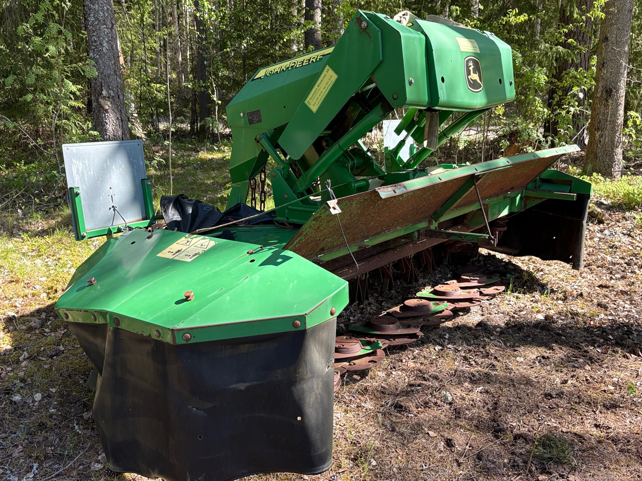 John Deere 131 - Косилка-измельчитель/ Мульчер: фото 1 John Deere 131 - Косилка-измельчитель/ Мульчер: фото 1