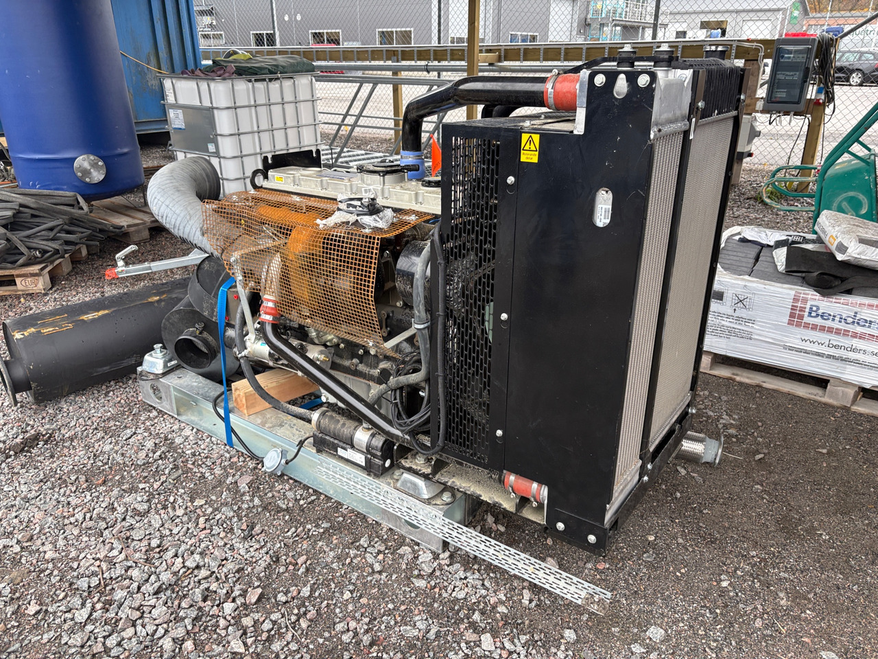 Perkins 1106A-70TA - Строительное оборудование: фото 1 Perkins 1106A-70TA - Строительное оборудование: фото 1