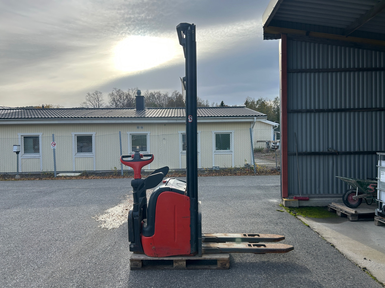 Linde L14 AP - Погрузочно-разгрузочная техника: фото 1 Linde L14 AP - Погрузочно-разгрузочная техника: фото 1