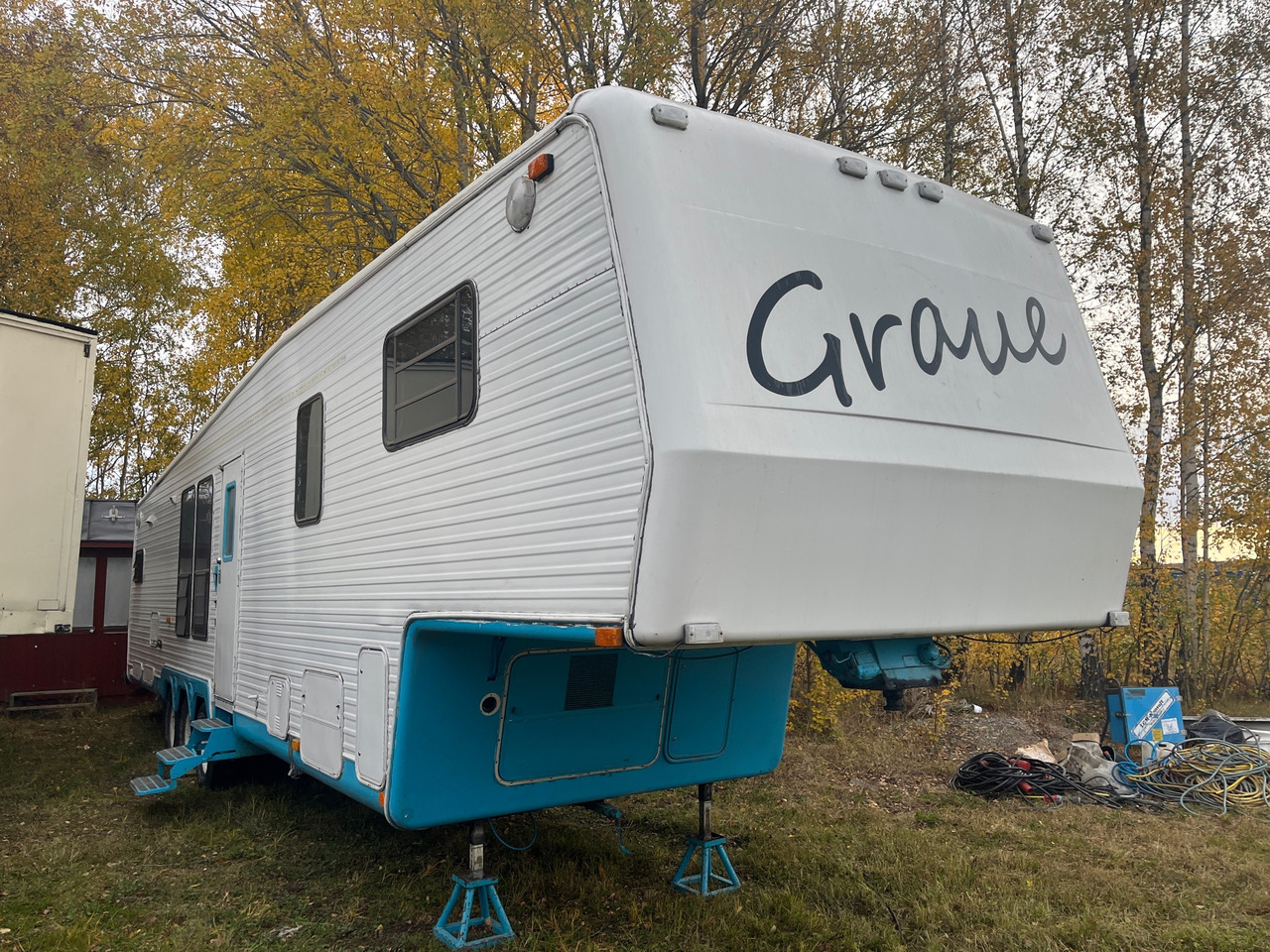 Titon - Прицеп: фото 1 Titon - Прицеп: фото 1